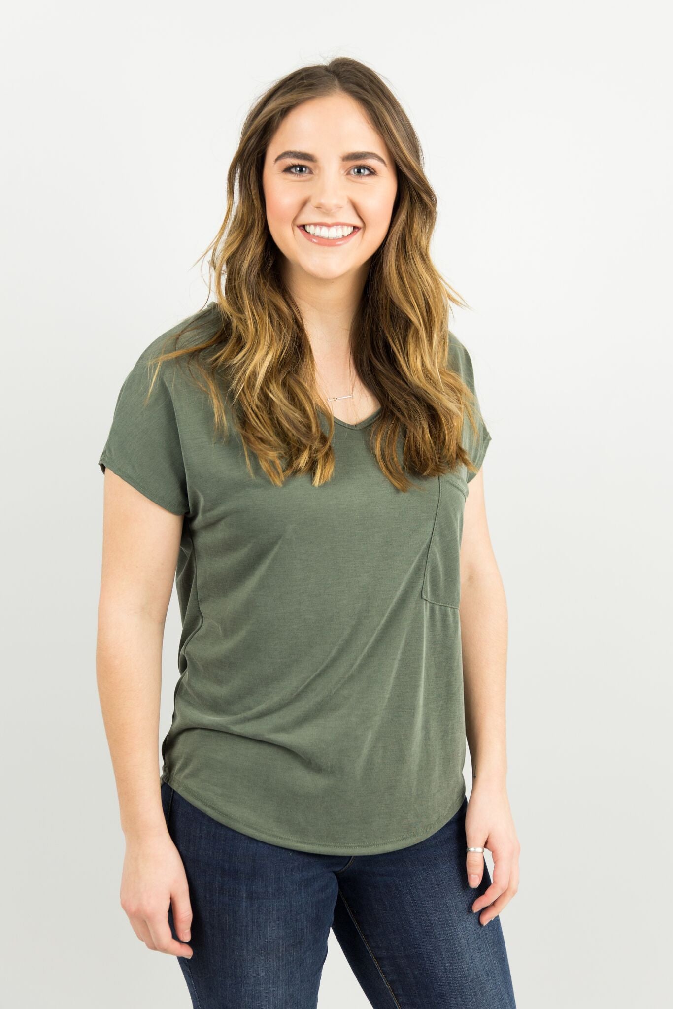 Basic Pocket Tee in Olive