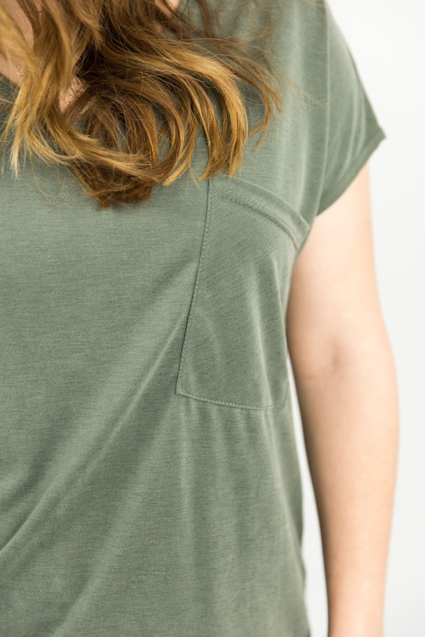 Basic Pocket Tee in Olive