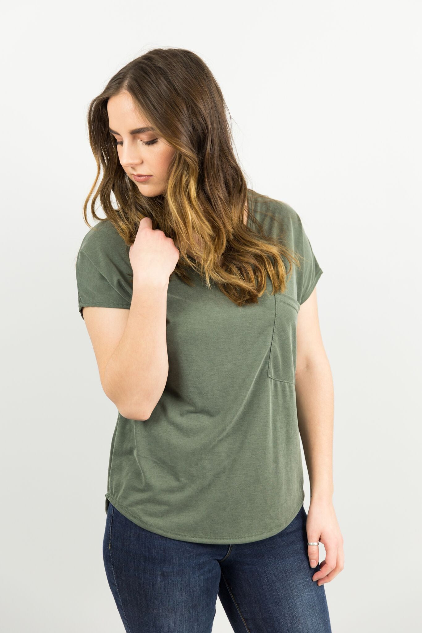Basic Pocket Tee in Olive