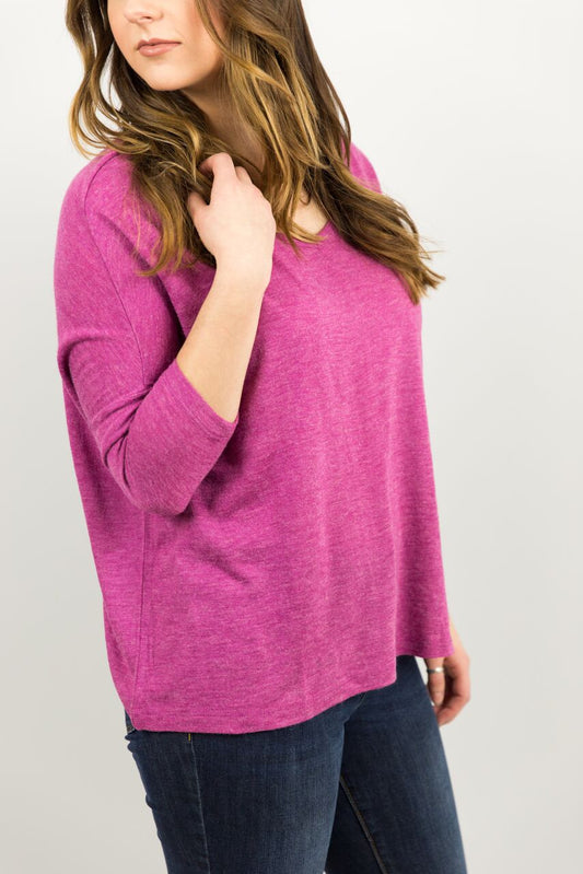 Elysian Basic 3/4 Sleeve Top in Fuchsia 