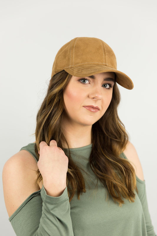 Suede CC Baseball Cap in Camel